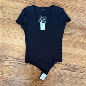 Express Black V-Neck Short Sleeve Bodysuit